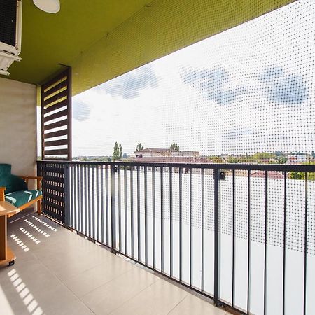 Elegant & Spacious - Central Apartment 拉迪亚 外观 照片