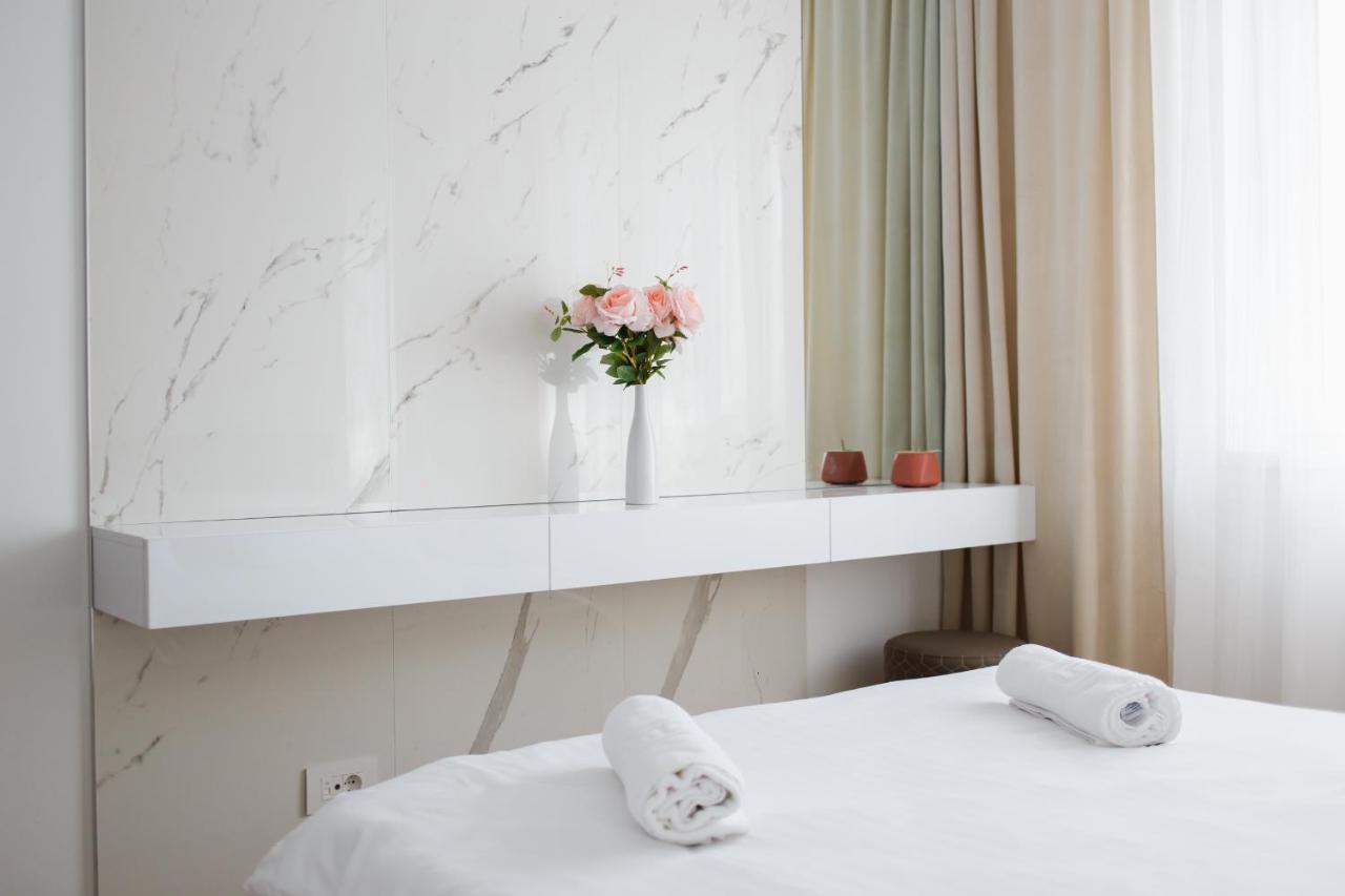 Elegant & Spacious - Central Apartment 拉迪亚 外观 照片